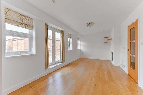 Aspen Court, Sutton, Sm, Sutton, SM1 - Photo 1