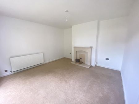 3 bedroom end of terrace house to rent - Photo 3