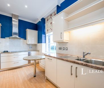 3 bedroom apartment to rent Halliday House, Gunners Row, Southsea, PO4 - Photo 5