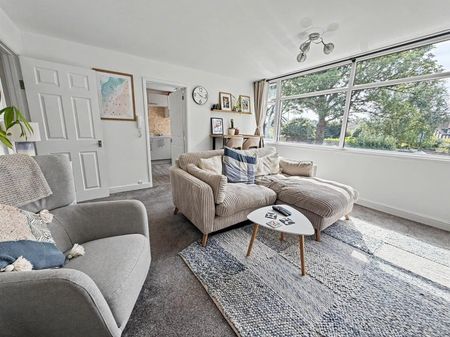 St Martins Court, Bath - Photo 2