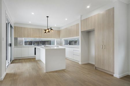 Modern Living - Photo 5