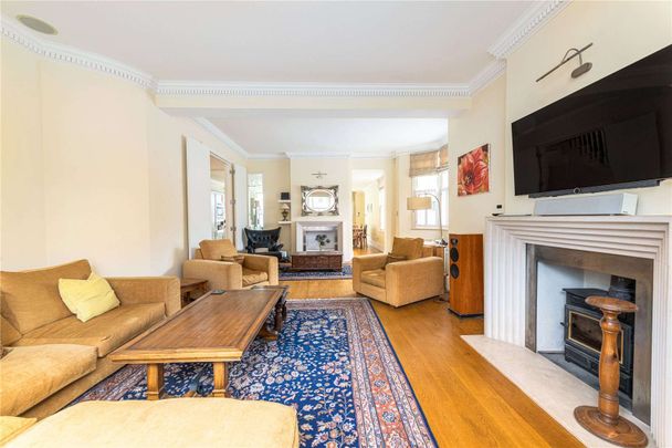 Northcote Road, London, SW11 6PN - Photo 1