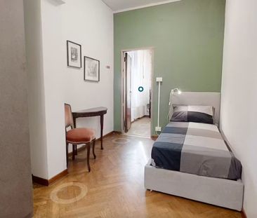 Via Ugo Foscolo, Padova, Veneto 35131 - Photo 2