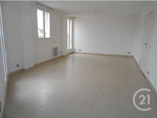 Location Appartement 3 pièces 90m² COULOMMIERS 77120 - Photo 1
