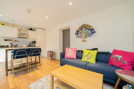 1 bedroom flat to rent - Photo 2