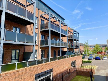 1 bedroom flat to rent - Photo 4