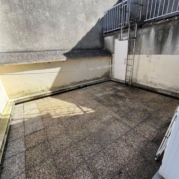 Location Appartement 2 pièces 42m² SELLES SUR CHER 41130 - Photo 1