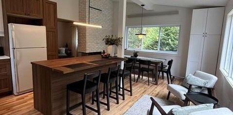 5 1/2 - Notre-Dame-de-la-Merci - 2 200 $/mois - Photo 2