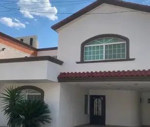 Casa En Renta En Fraccionamiento Tres Misiones - Photo 1