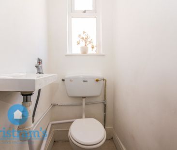 1 bed Shared House for Rent - Photo 2