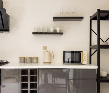 2 bedroom flat to rent - Photo 3