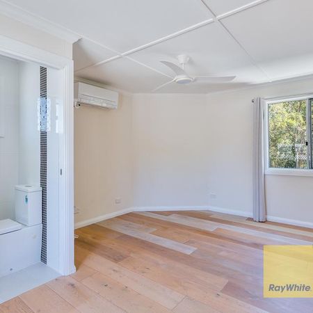 Stylish Character Home with Modern Comforts in the Heart of Southport - Photo 5