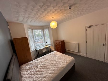 6 bedroom house - Photo 5