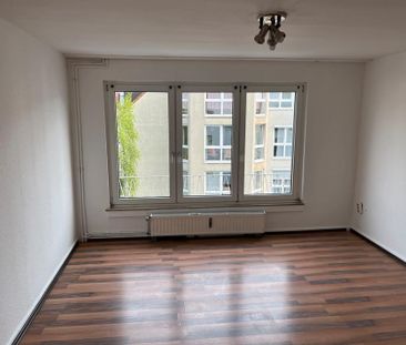 Miet-Wohnung in Mülheim | 1,5-Zimmer | Renoviert | Sofort verfü. - Photo 4