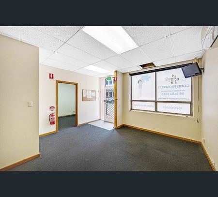 15D Robe Street, Port Adelaide, SA 5015 - Photo 3