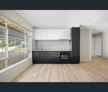 1/20 Towers St, Flora Hill, Vic 3550 - Photo 2