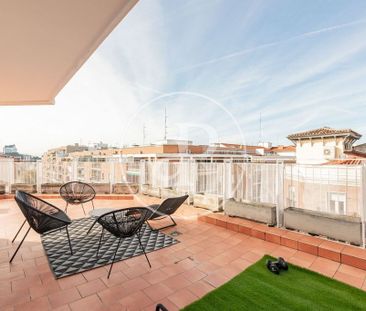 3 bedroom luxury penthouse for rent in Madrid, Spain - Photo 3