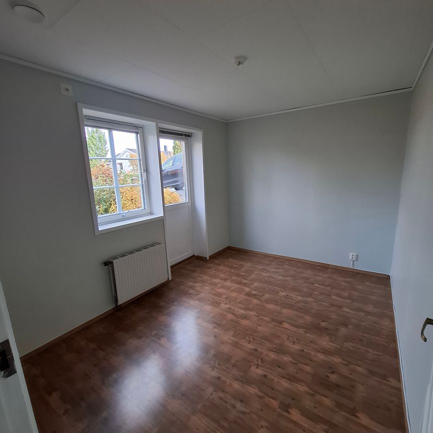 Sjöstigen, Segeltorp - Photo 1