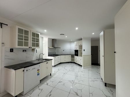 Family Home in Rural View - Photo 2