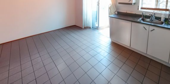 Grand 5 1/2 Lumineux Sur 2 étages - Photo 2