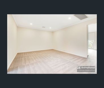 56 Cove Boulevard, Shell Cove, NSW 2529 - Photo 2