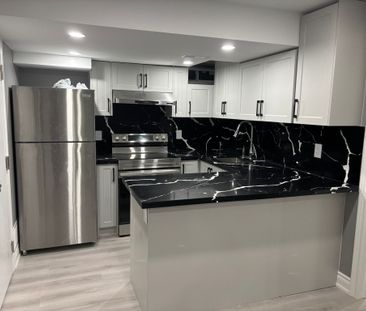 For Lease - 7 Louise Crescent Unit# Lower, Whitby, Ontario - Photo 5