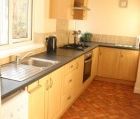 Homely 4 Bed house. - Photo 5