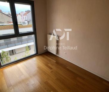 Appartement T3 à GRENOBLE - Photo 1