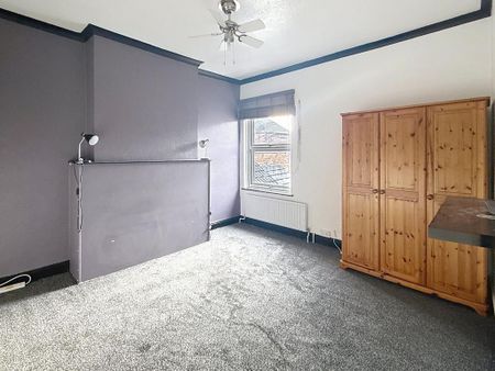 2 bedroom terraced house to rent - Photo 3