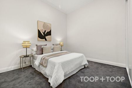 A wonderful fusion of old school charm and modern living - Photo 3