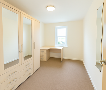 2 bedroom apartment to rent - Photo 2