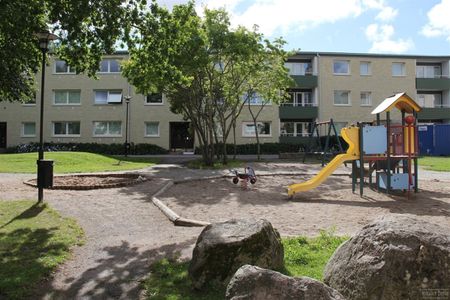 Surbrunnsvägen 8 B - Foto 3