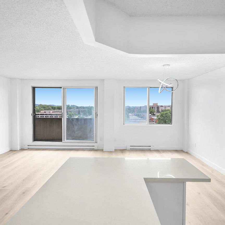 Jardins Porto Bello 2555 Modugno, Montreal, QC Discover your ideal living space at Jardins Porto Bello, a charming and - Photo 1