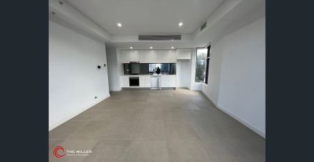 Live in the heart of Sydney Inner City - Photo 2