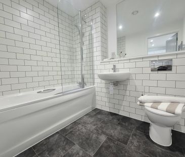 Cow Green, Halifax - Photo 5