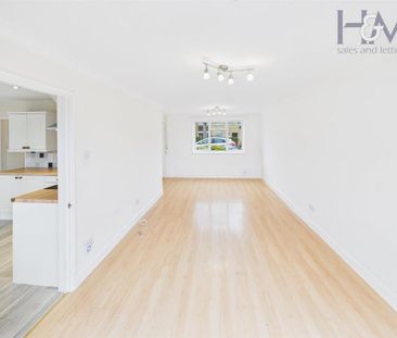 3 bedroom terraced house to rent - Photo 2