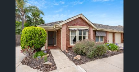 Charming 2-Bedroom House in Glenelg North - Photo 2