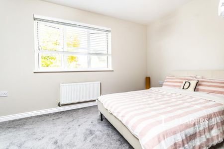 2 bedroom terraced house to rent - Photo 3