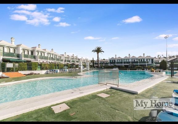 081-716 Two-storey bungalow for rent in Maspalomas - Photo 1
