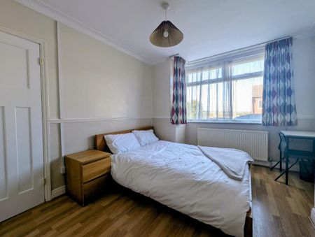 3 bedroom house to rent - Photo 3