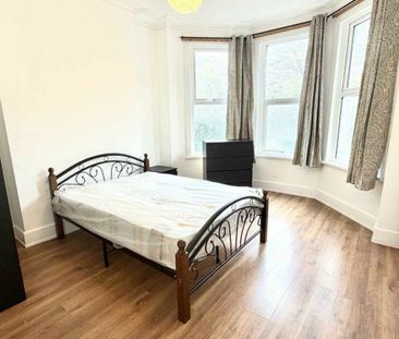 Frobisher Road, Hornsey, N8 - Photo 4