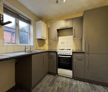 The Fairways, Scunthorpe - Photo 4