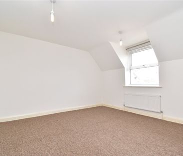 Cauldwell Hall Road, Ipswich, Suffolk, IP4 4QE - Photo 3