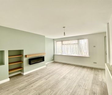 Shadwells Close, Lancing - Photo 2