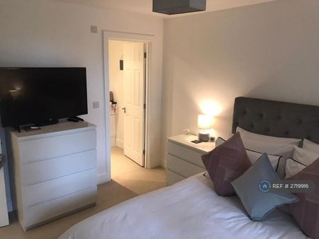 2 bedroom flat to rent - Photo 4