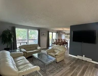 Rarely Available: Bright and Airy Main Floor West Edmonton | 10529 151 St NW, Edmonton - Photo 1