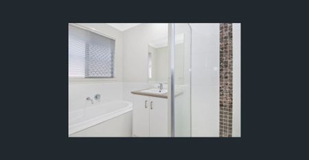 For Lease: Family Home in Yarrabilba - Photo 3