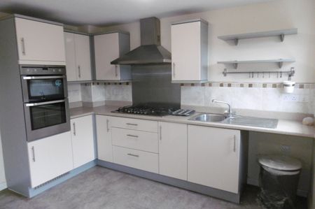 Room 5, Cartwright Way, Beeston, NG9 1RL - Photo 4