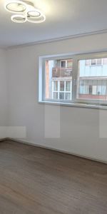Apartament de inchiriat, 50 mp, zona Cetate - Fotografie 4
