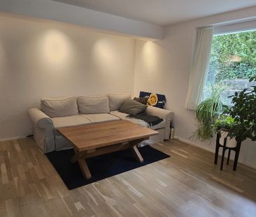 APPARTEMENT 21/2 PIÈCES À ZURICH - DISTRICT 2 WOLLISHOFEN, MEUBLÉ, ... - Photo 1